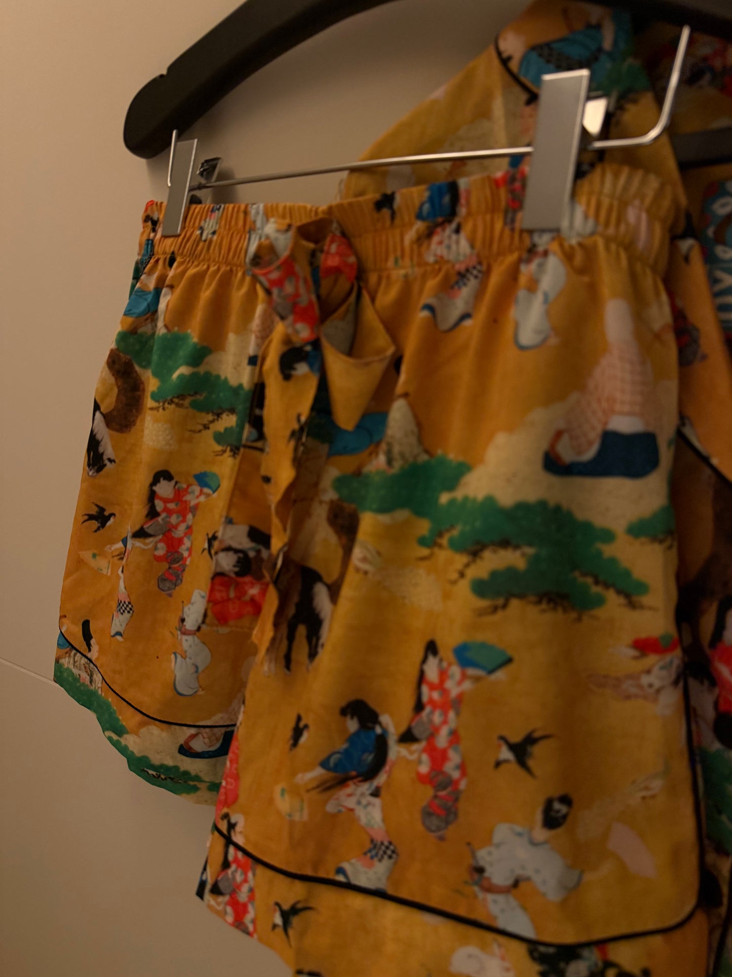 The Golden Geisha Short Set